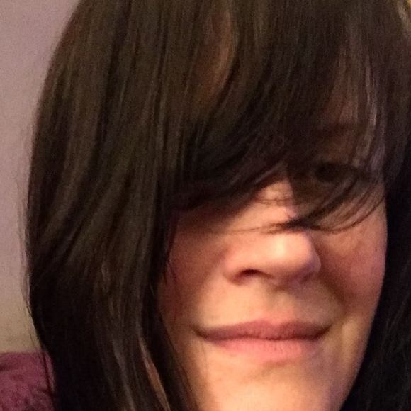 Meet your Posher, Kim - Picture 1 of 1